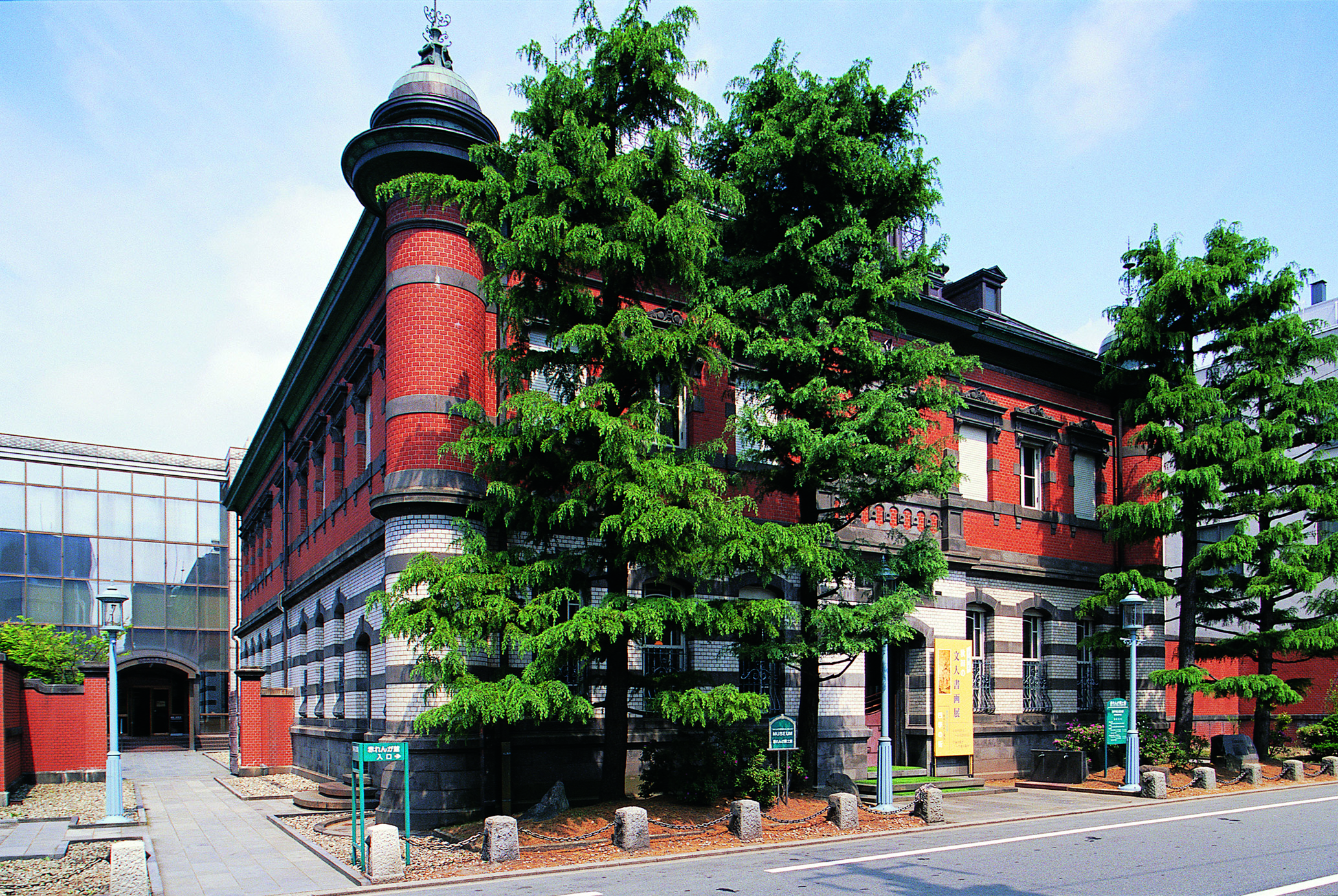 赤れんが郷土館